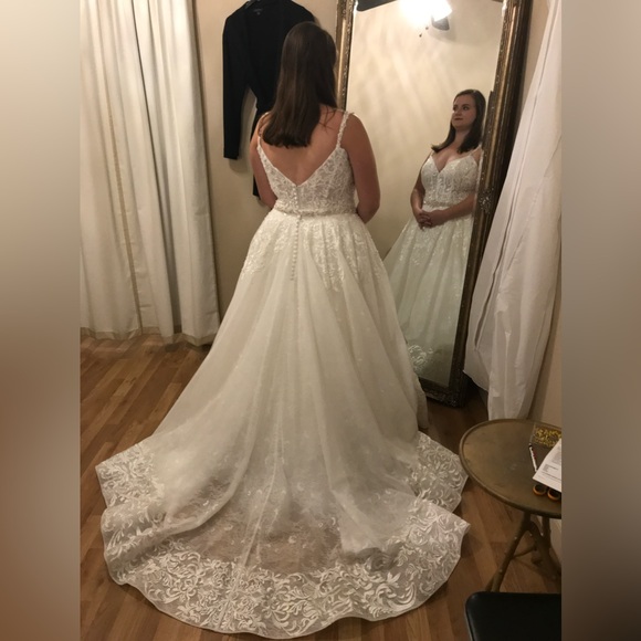 Allure Wedding Dress Style C454 - Picture 7 of 7